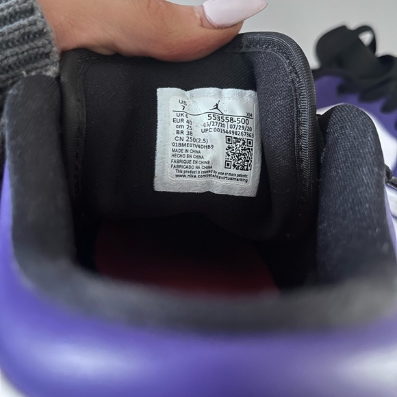 Jordan 1 Low Court Purple White - Picture 3 of 5